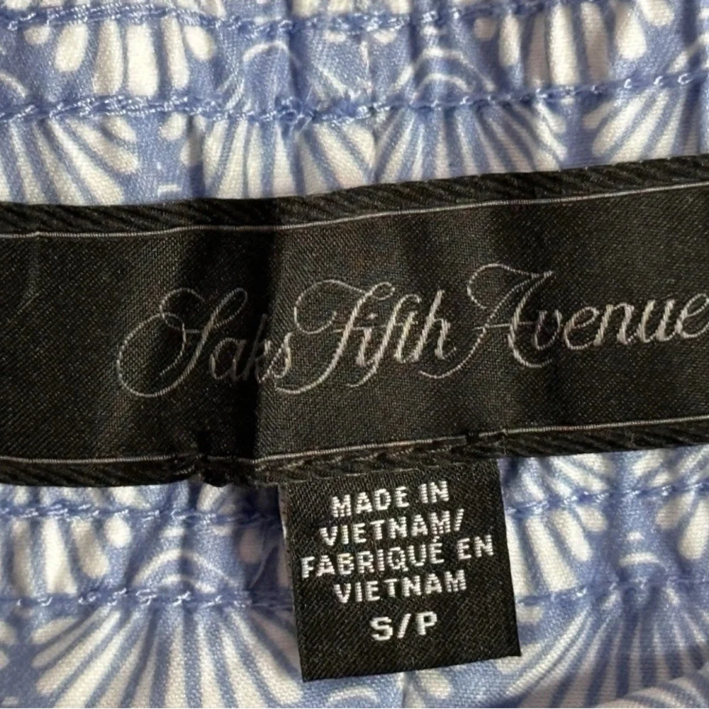 Saks Fifth Avenue men's blue swimming trunks NWT - Picture 3 of 3
